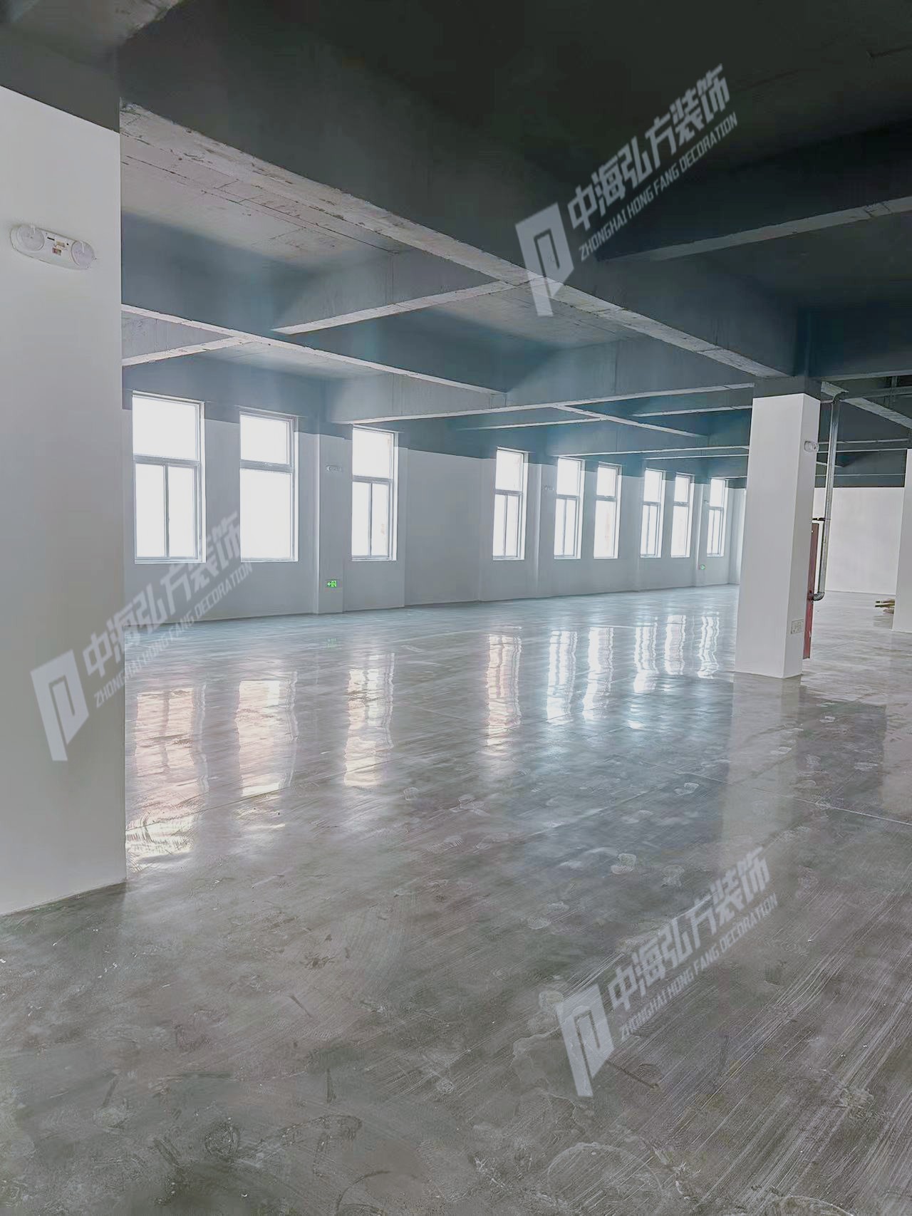 瑞岩工程办公室装修完工实景图(图4)