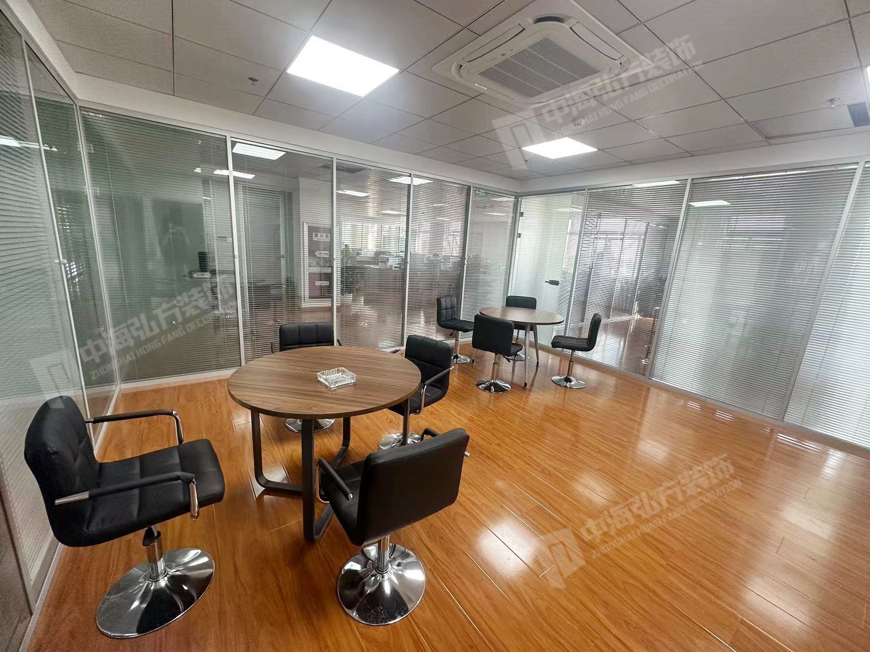 东一办公室装修完工实景图(图6)