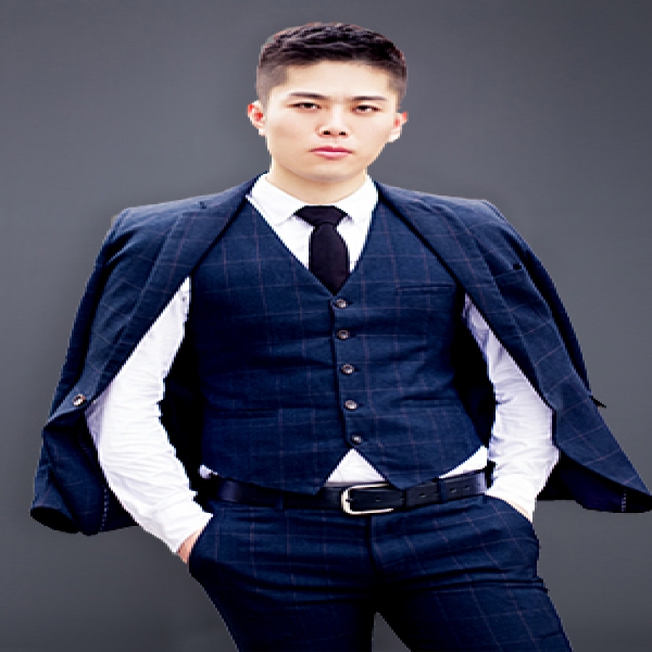 胡东明